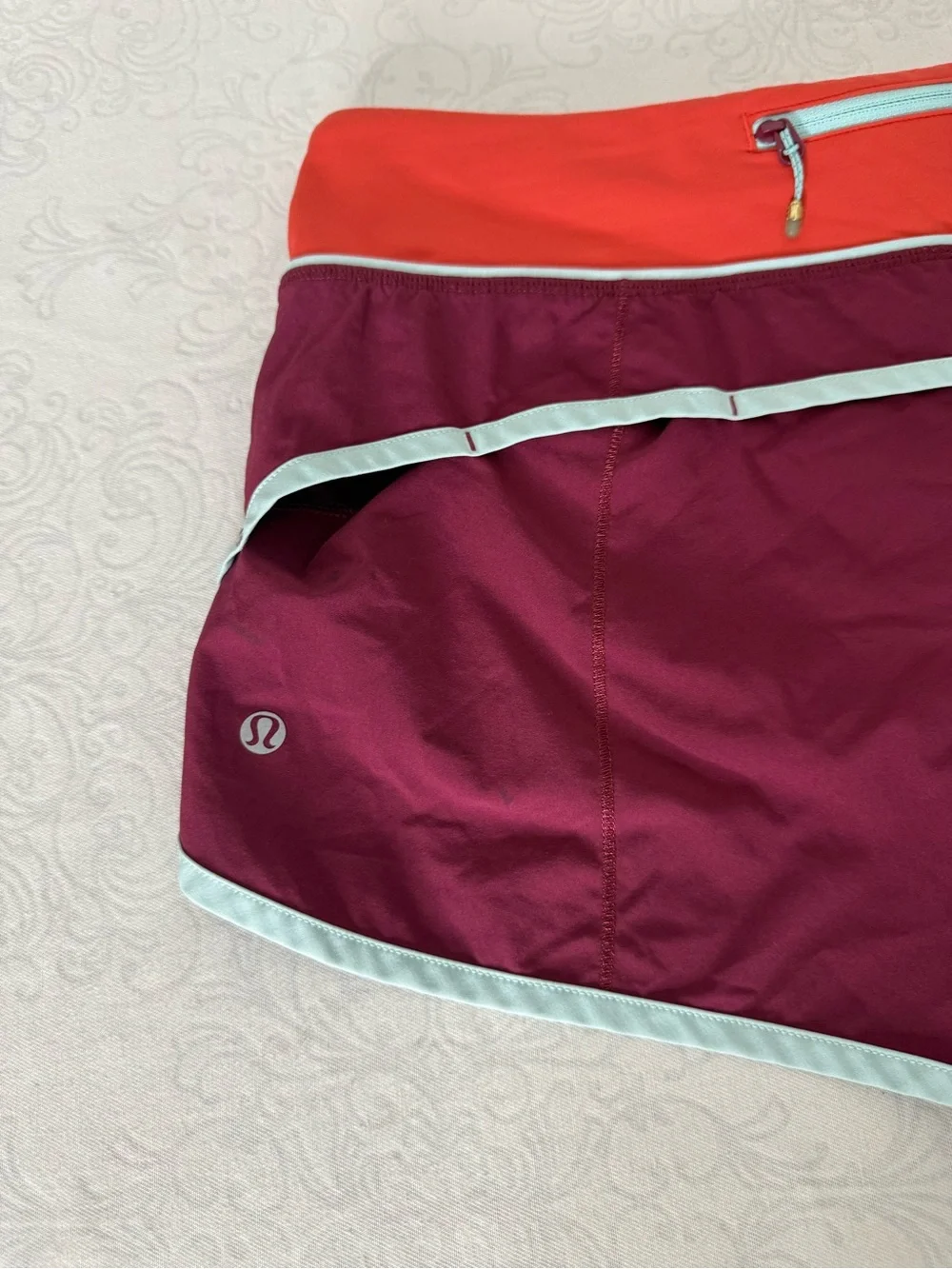 Lululemon Run: Speed Short *4-way Stretch Size 8